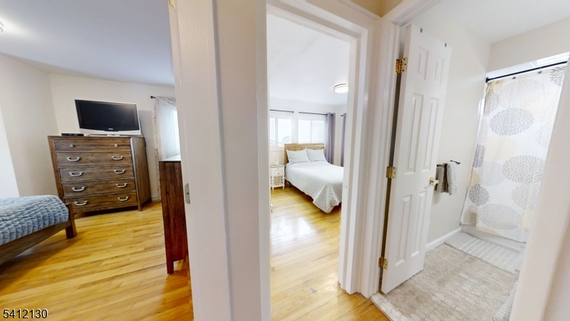 Schuyler Near Bowling - Residential