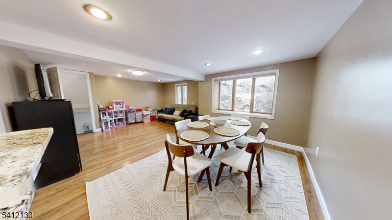 Schuyler Near Bowling - Residential