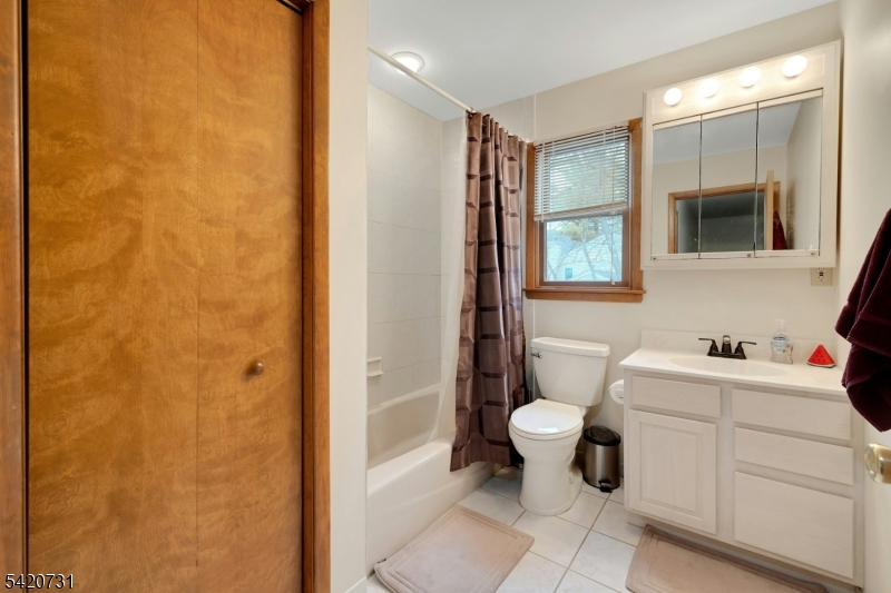 White Meadow Lake - Residential
