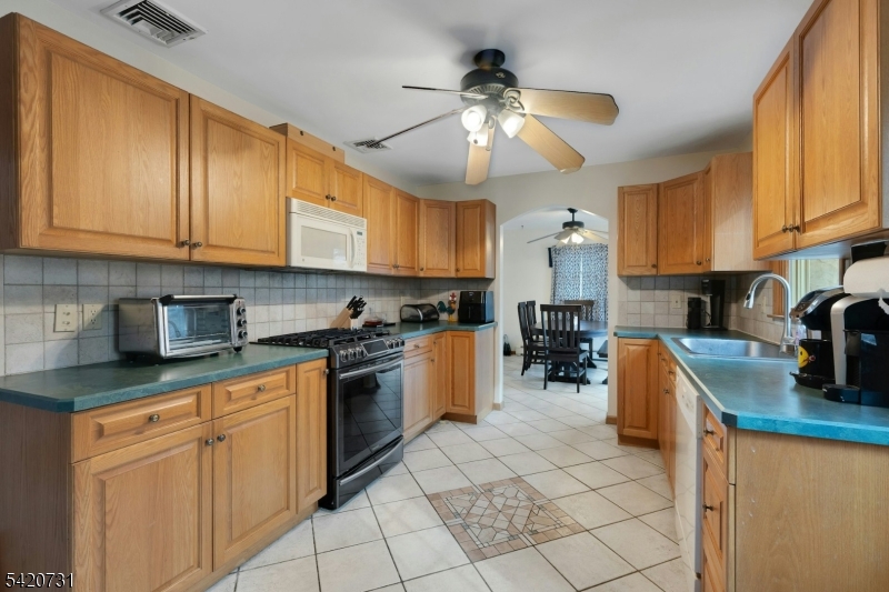 White Meadow Lake - Residential