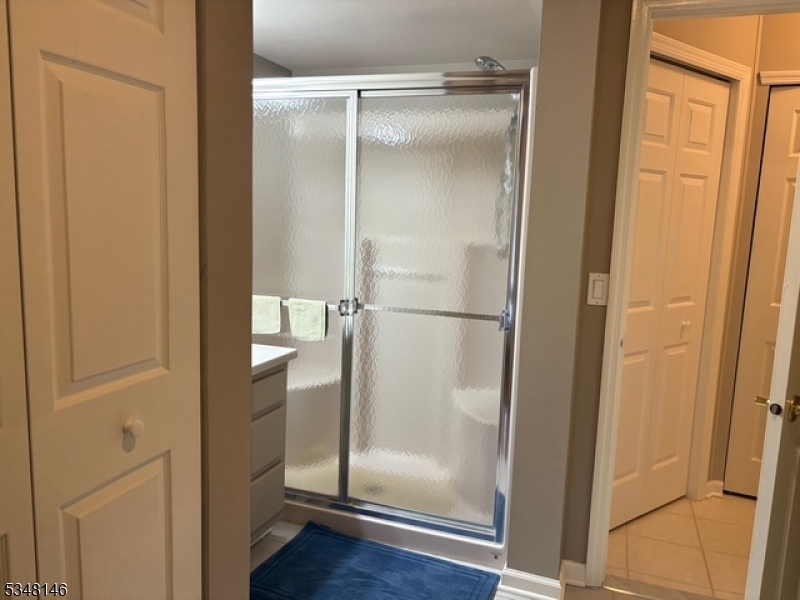 Rockaway Twp., New Jersey 07866, United States, 1 Bedroom Bedrooms, ,1 BathroomBathrooms,Residential,Active,101309