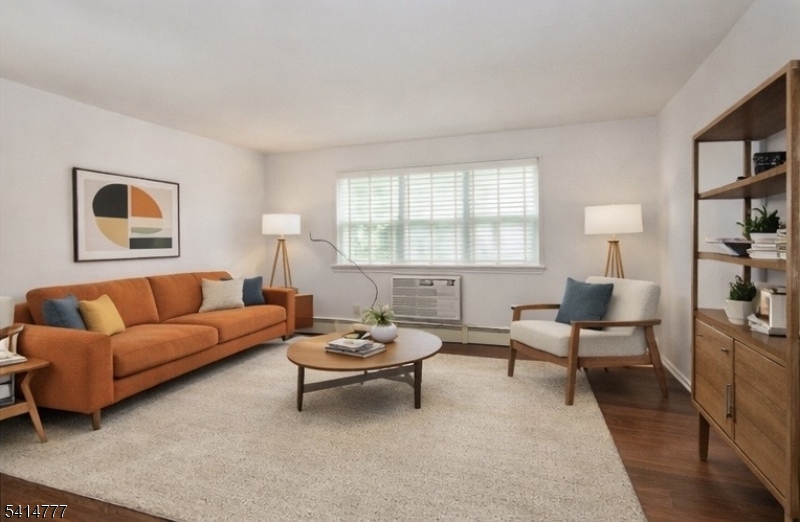 Mountain Club - Residential Lease