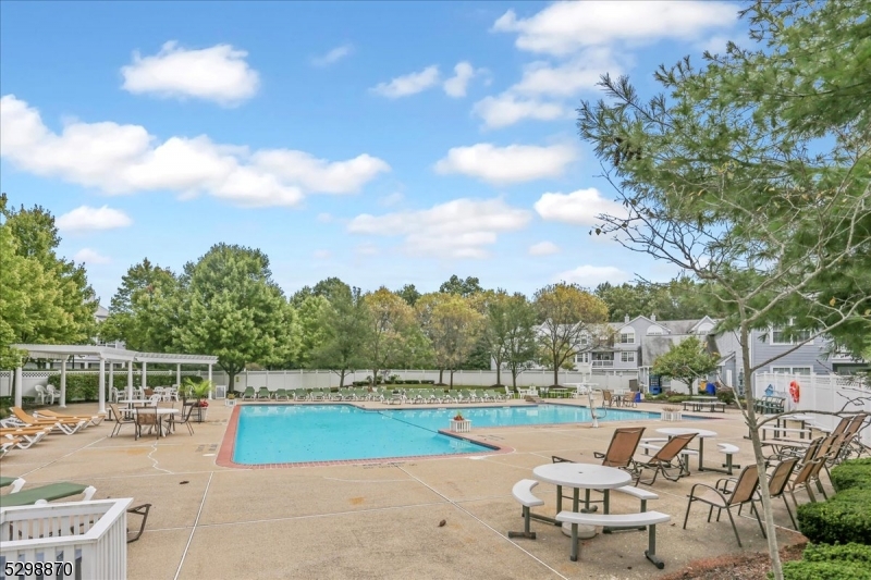 Willow Walk - Residential