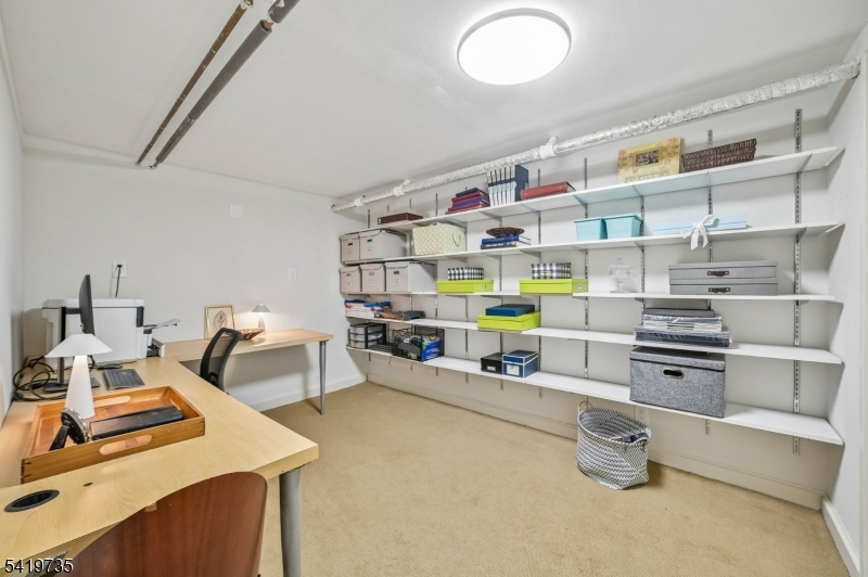 Knollwood - Residential