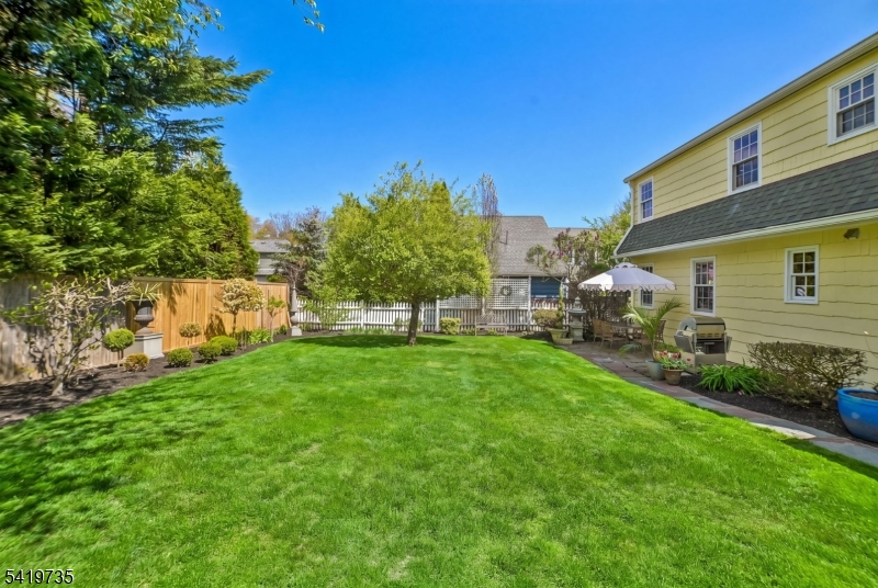 Knollwood - Residential