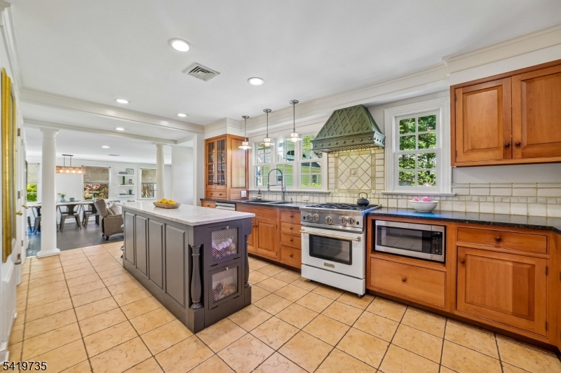 Knollwood - Residential