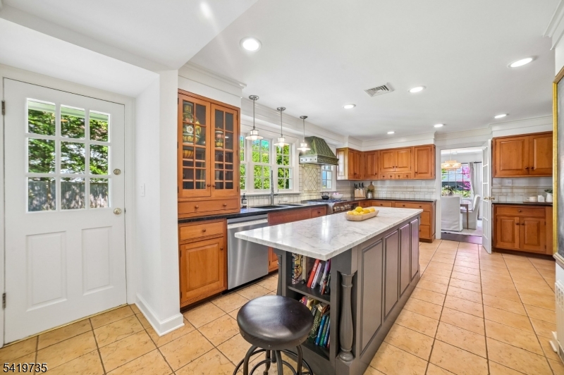 Knollwood - Residential