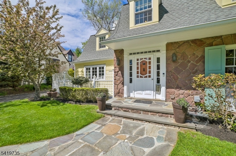 Knollwood - Residential