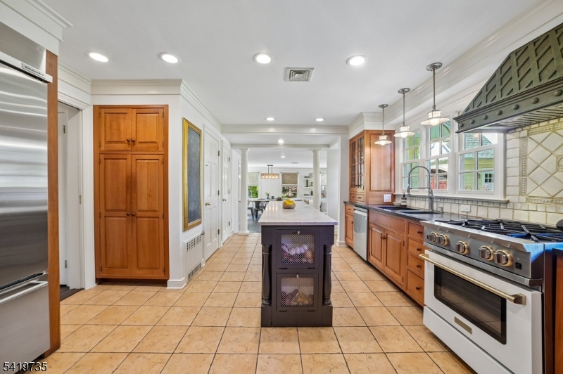 Knollwood - Residential