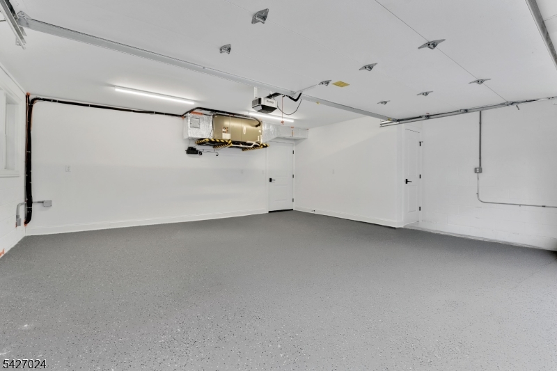 The Estates at 5th Avenue - Residential