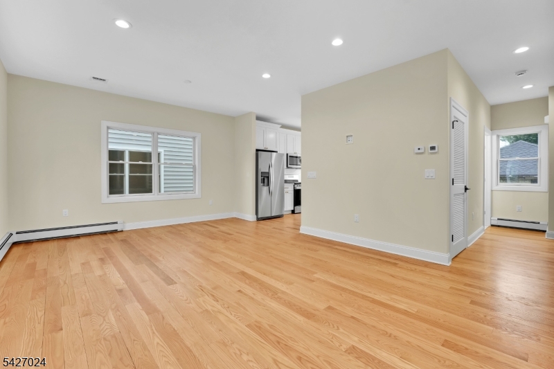 The Estates at 5th Avenue - Residential