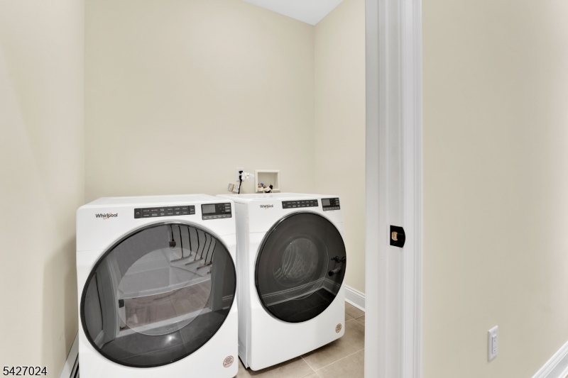 The Estates at 5th Avenue - Residential