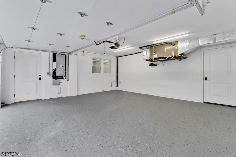 The Estates at 5th Avenue - Residential