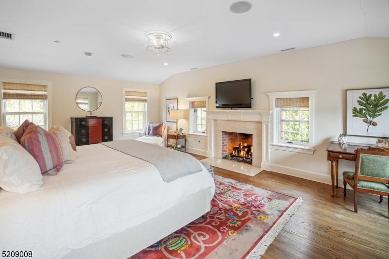 Old Short Hills - Residential