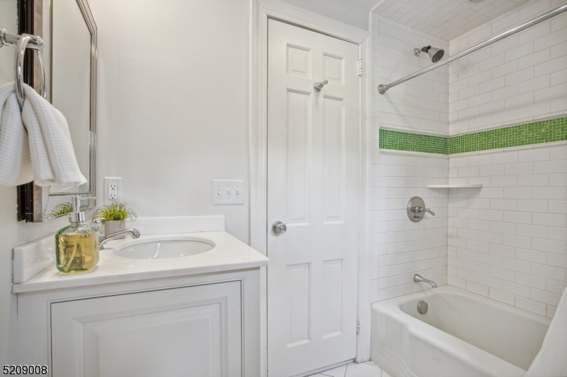 Old Short Hills - Residential