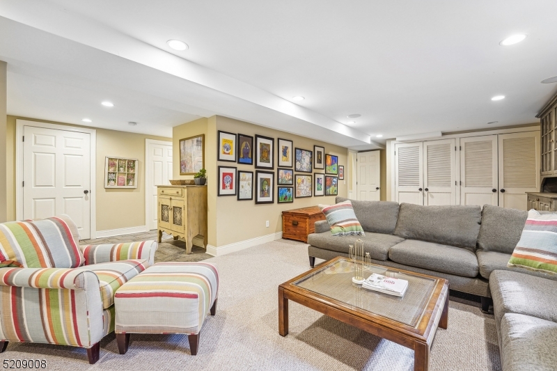 Old Short Hills - Residential