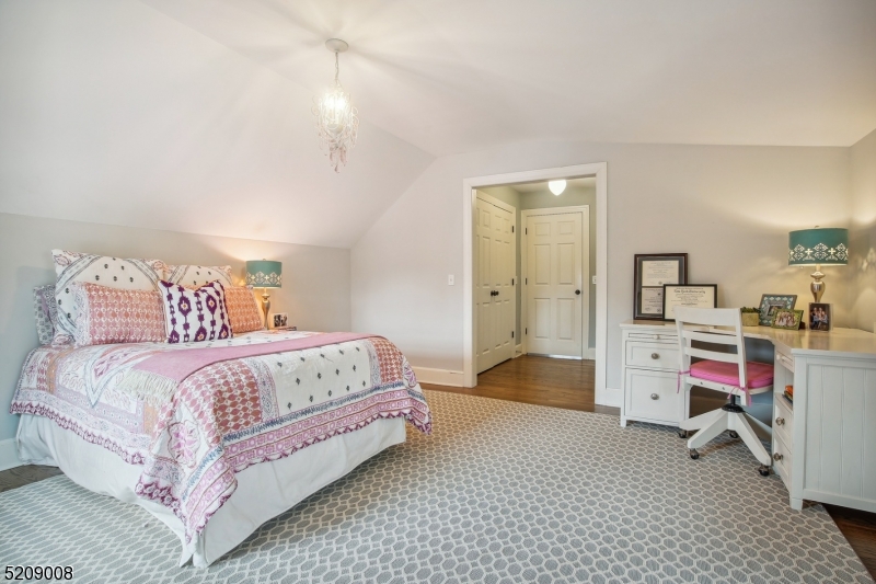 Old Short Hills - Residential