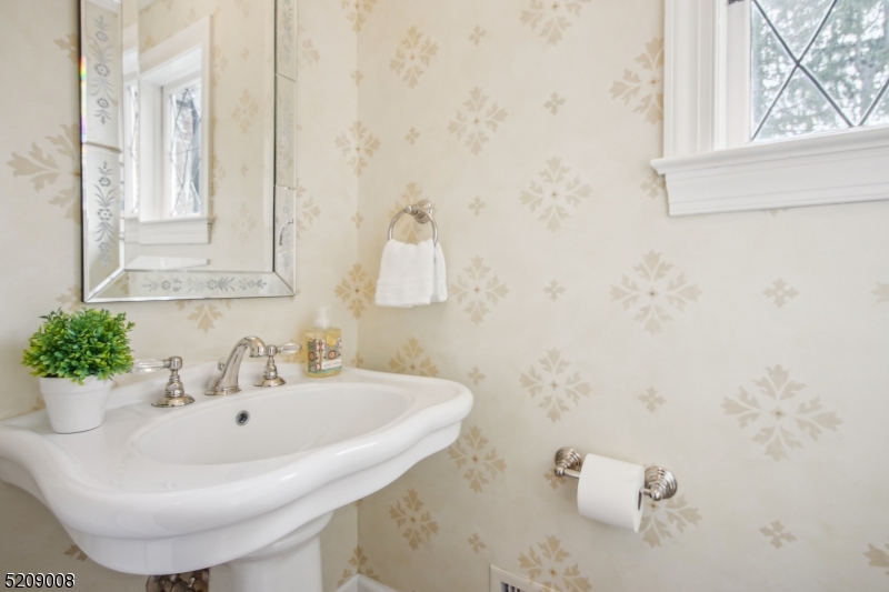 Old Short Hills - Residential