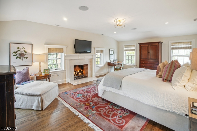 Old Short Hills - Residential