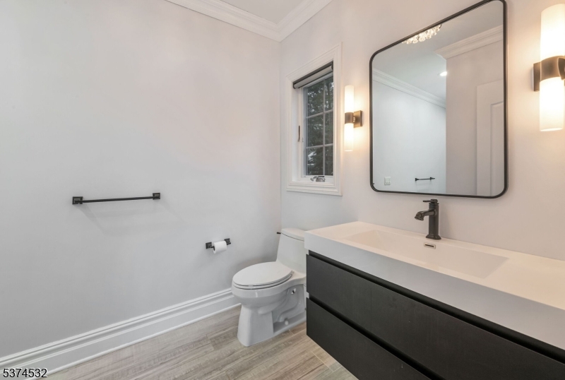 Pines Lake - Residential