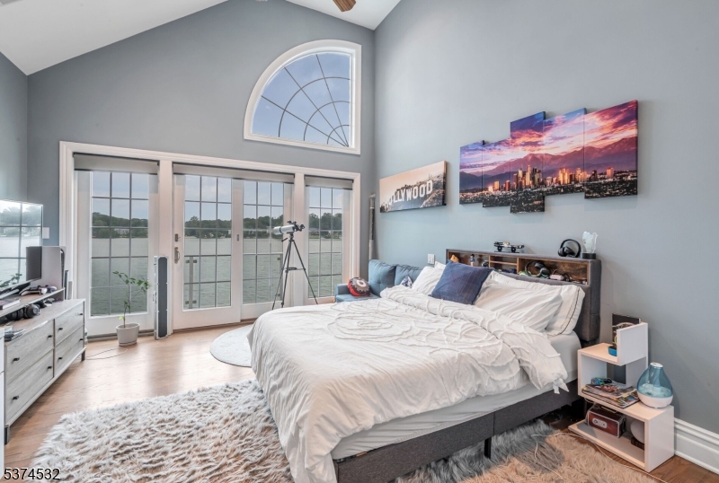 Pines Lake - Residential