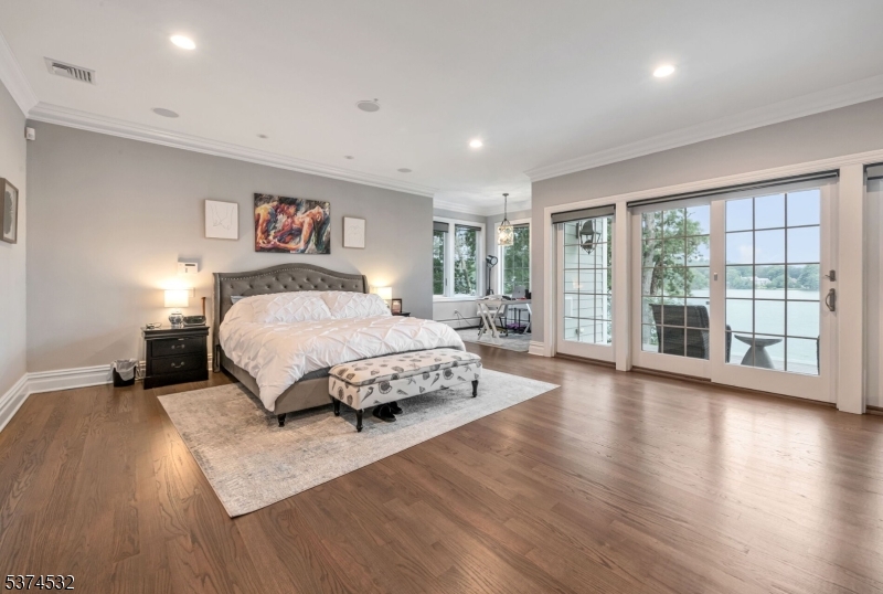 Pines Lake - Residential