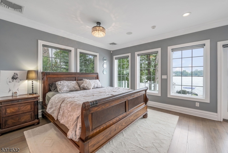 Pines Lake - Residential