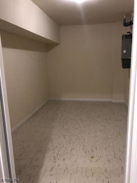 BEACON HILL - Residential Lease