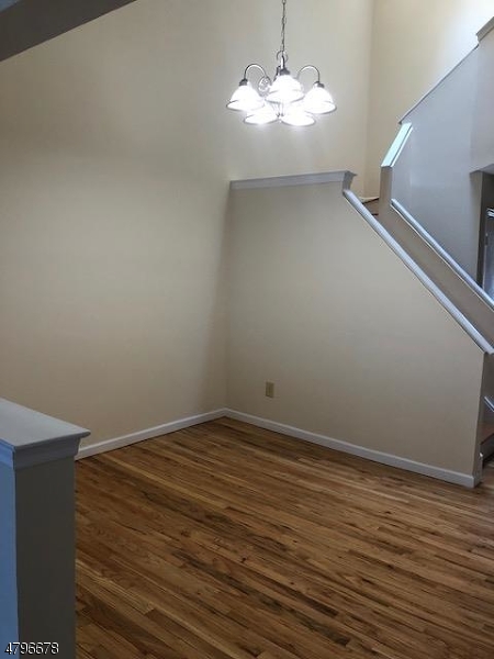 BEACON HILL - Residential Lease