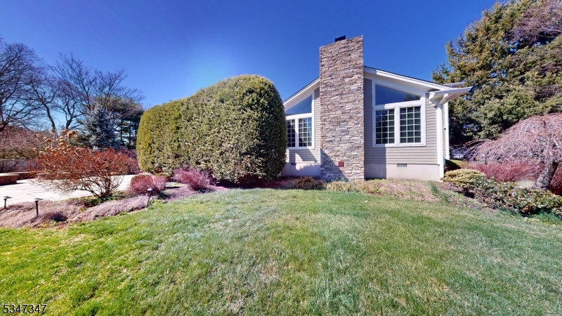 15 Ditzel Farm Rd
