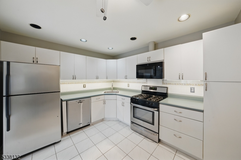 Skyview Heights - Residential