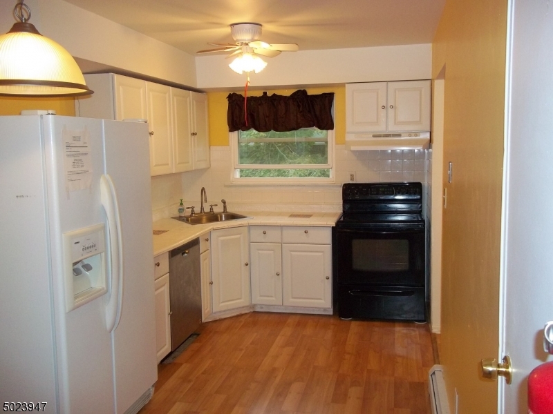 Alexandria - Residential Lease