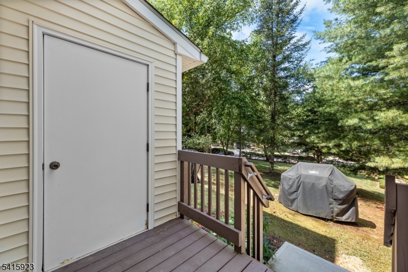 Montgomery Hills - Residential