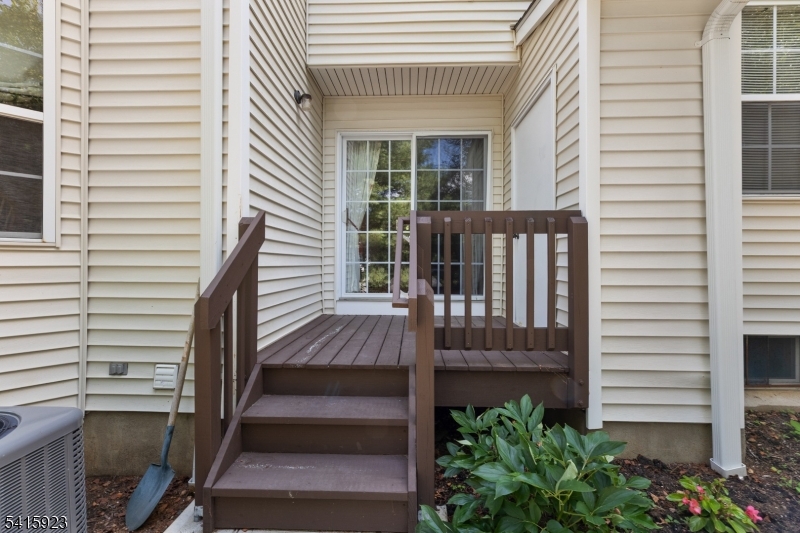 Montgomery Hills - Residential