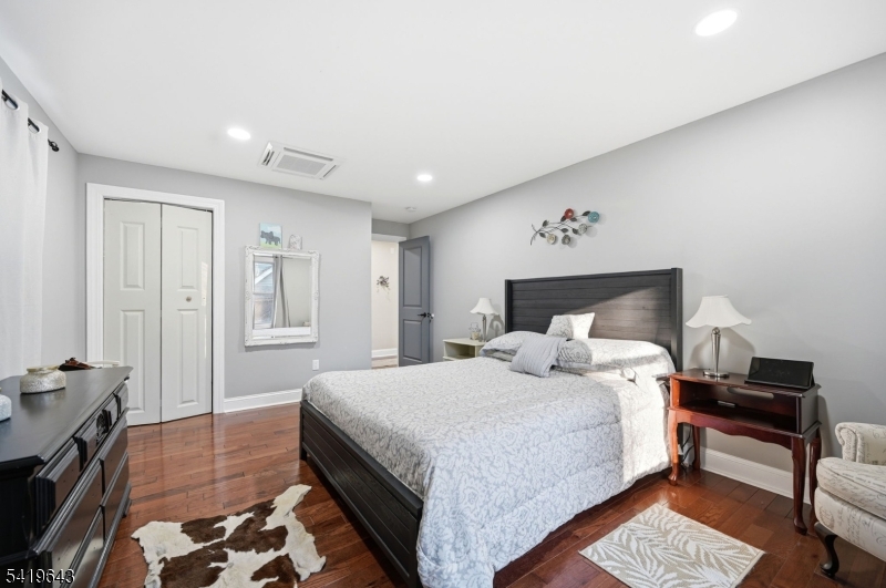 Upper Greenwood Lake - Residential