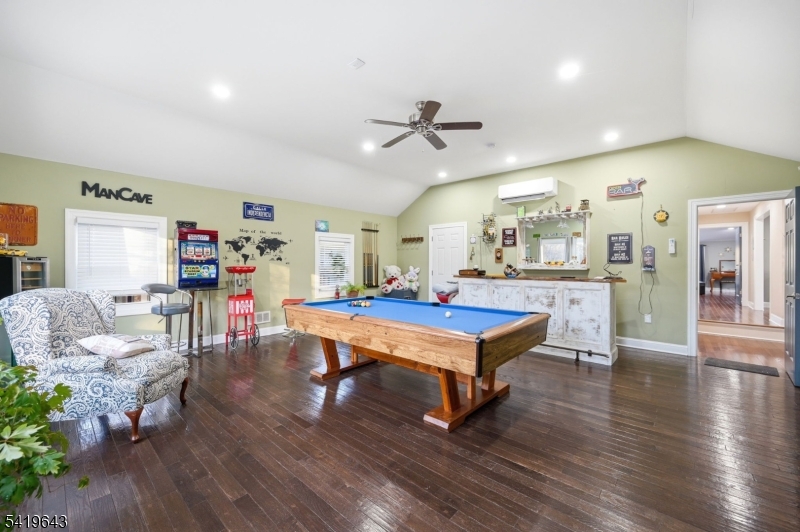 Upper Greenwood Lake - Residential