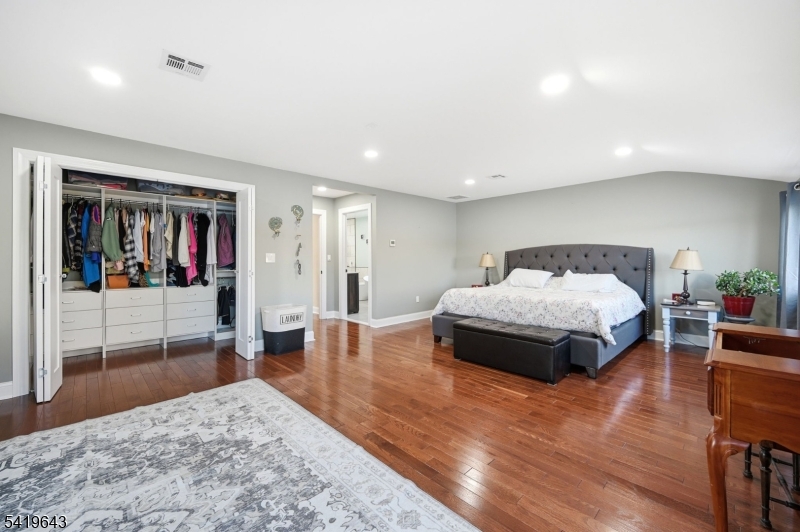 Upper Greenwood Lake - Residential