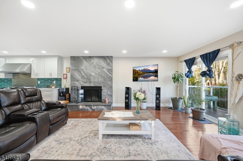 Upper Greenwood Lake - Residential