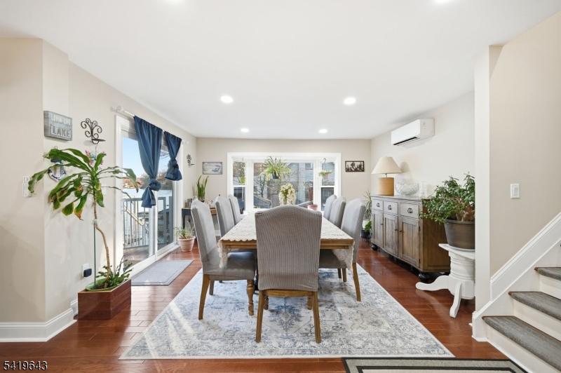 Upper Greenwood Lake - Residential