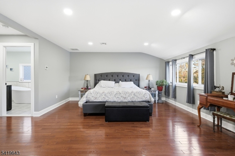 Upper Greenwood Lake - Residential