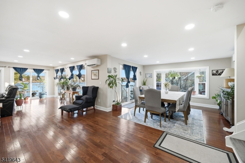 Upper Greenwood Lake - Residential