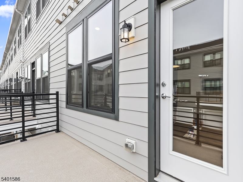 Link at W Squared - Residential Lease