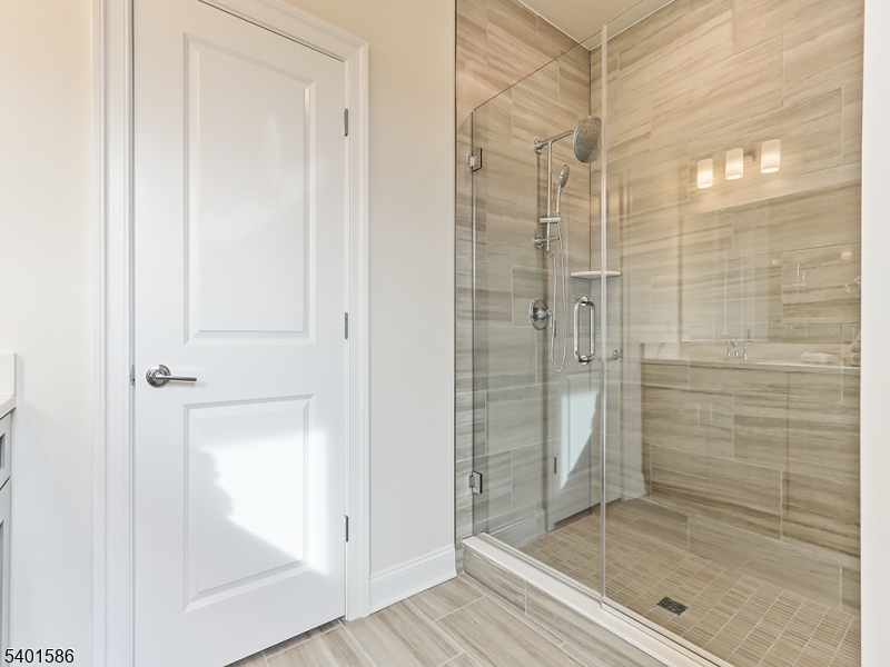 Link at W Squared - Residential Lease