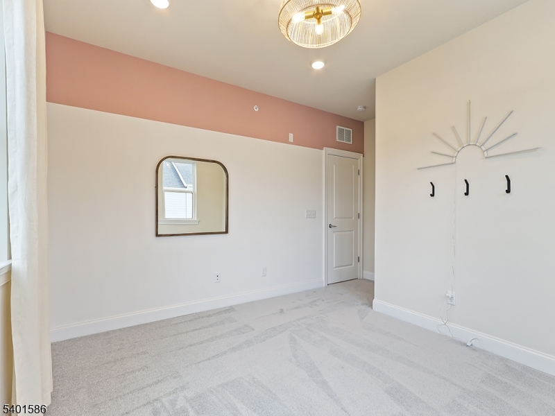 Link at W Squared - Residential Lease