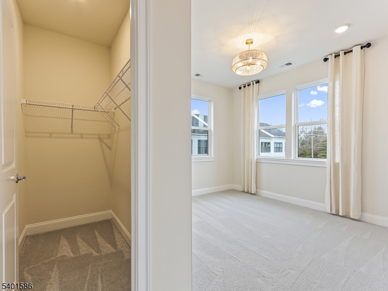 Link at W Squared - Residential Lease