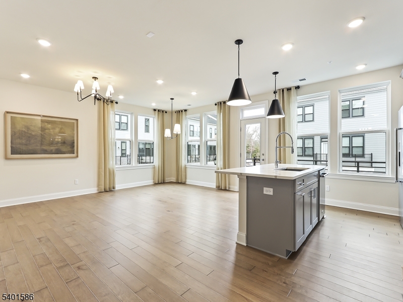 Link at W Squared - Residential Lease