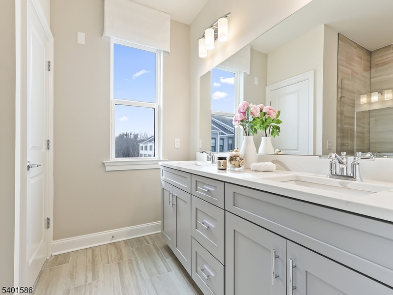 Link at W Squared - Residential Lease