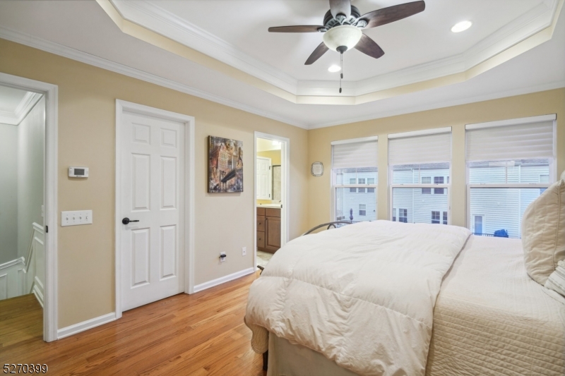 Morristown Square - Residential