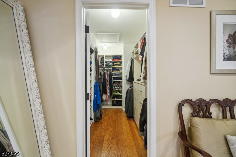 Morristown Square - Residential