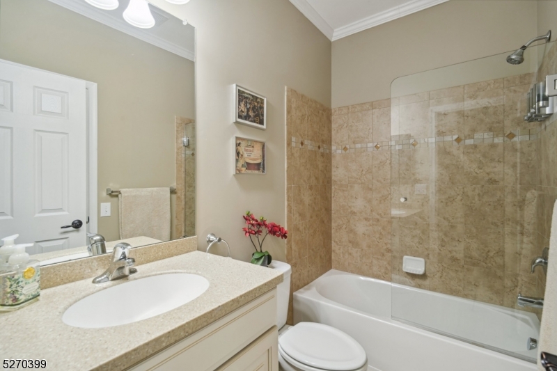 Morristown Square - Residential